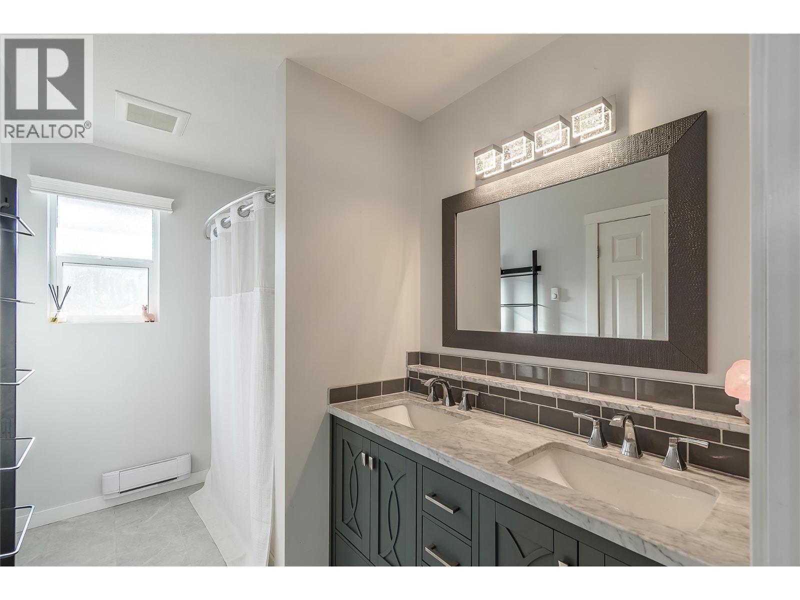 42 Lakeshore Drive - 50