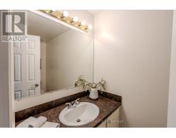 B - 2 Larkshire Lane, Ottawa, ON K2J1Y6 Photo 14