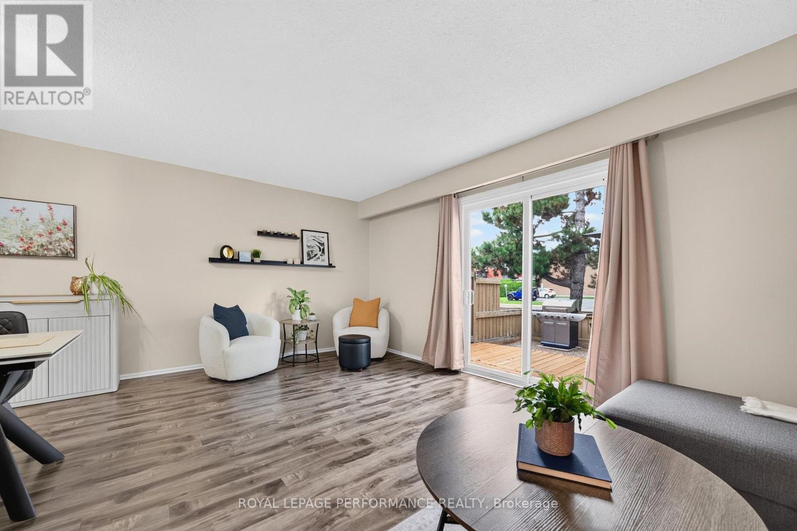 (175) - 3903E Old Richmond Road