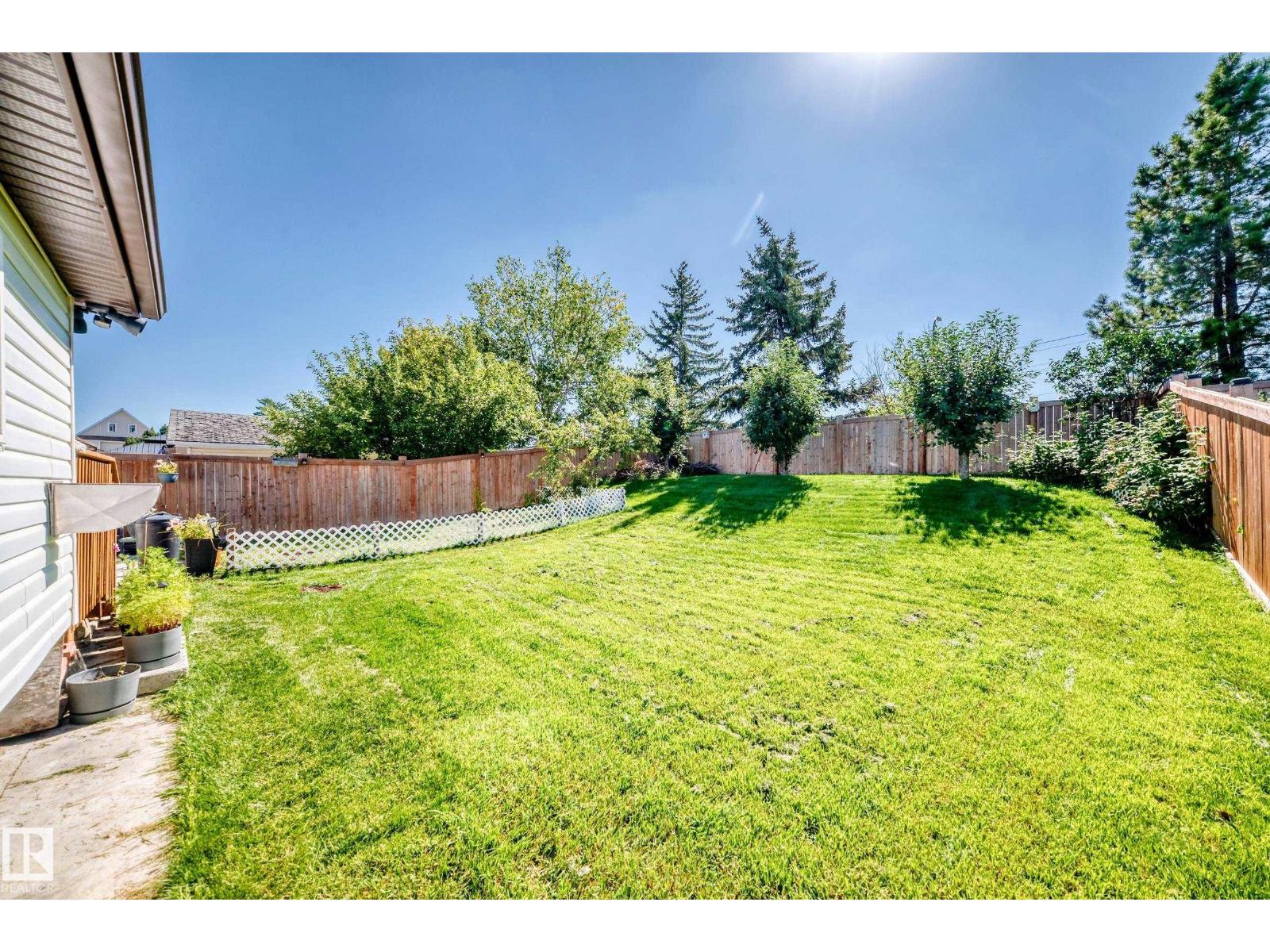 11945 138 AV NW - 50