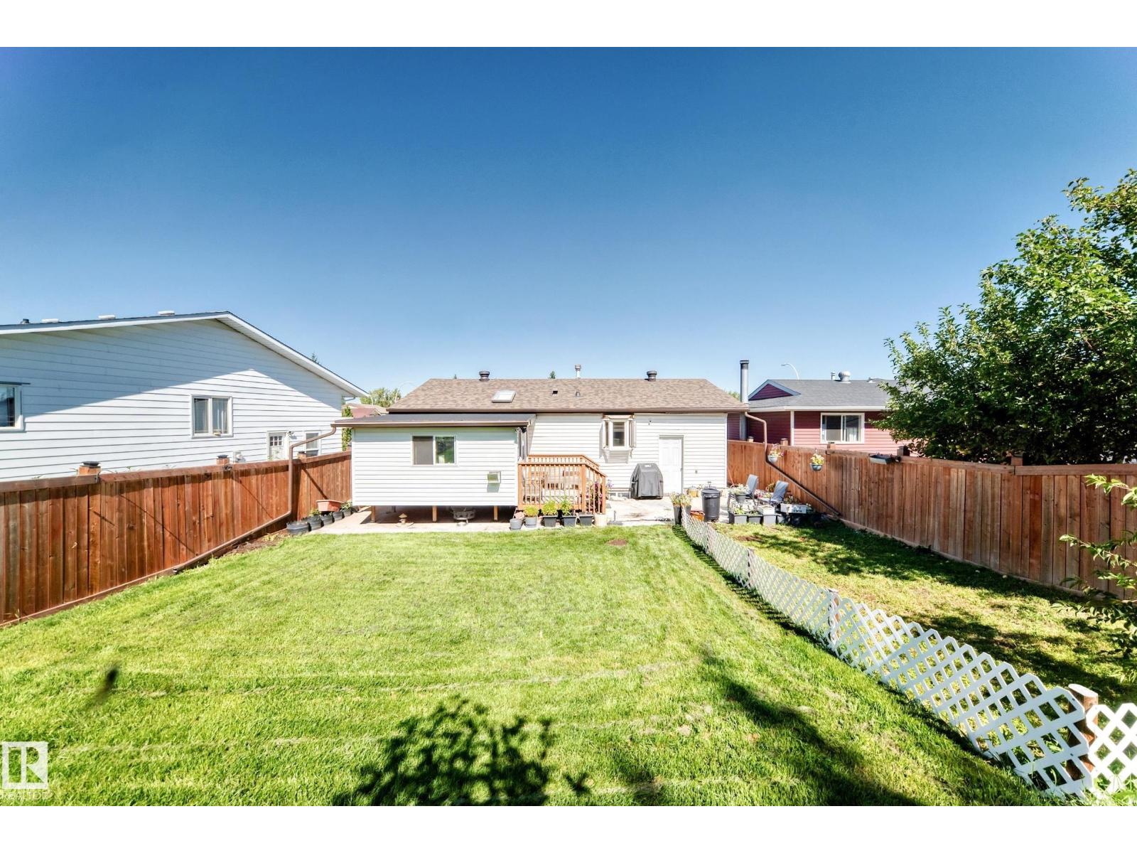 11945 138 AV NW - 52