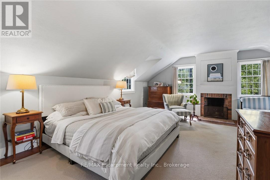 332 PALMER AVENUE - 25