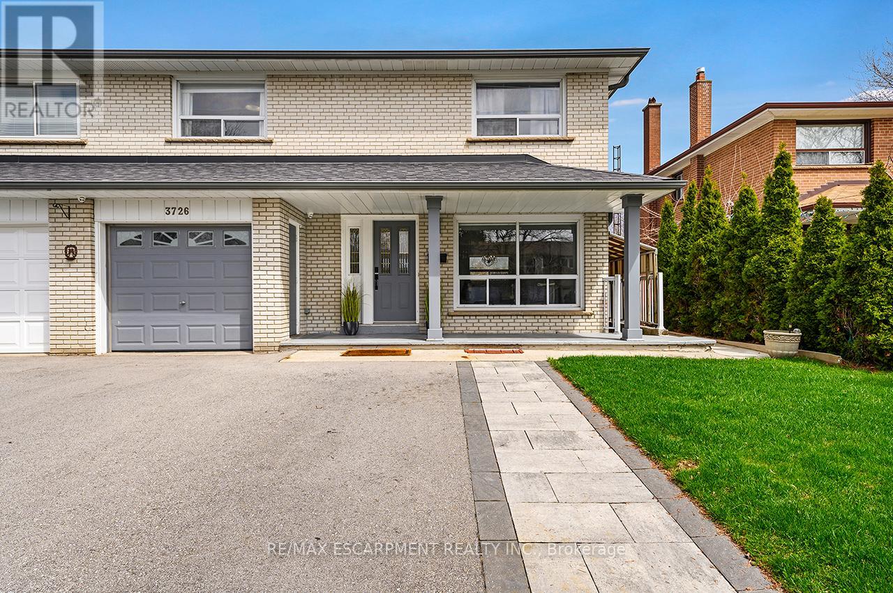 3726 HOLDEN CRESCENT - 50