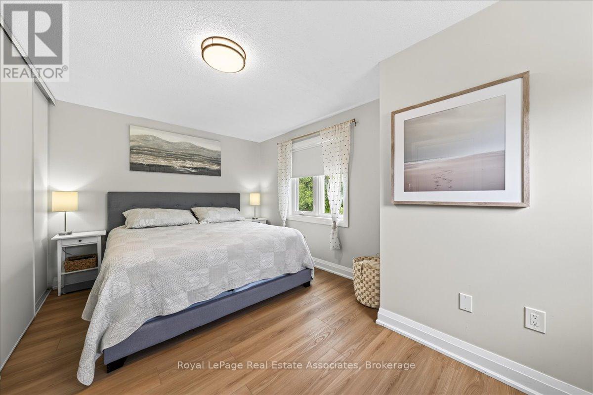 #37 2300 BRAYS LANE - 27