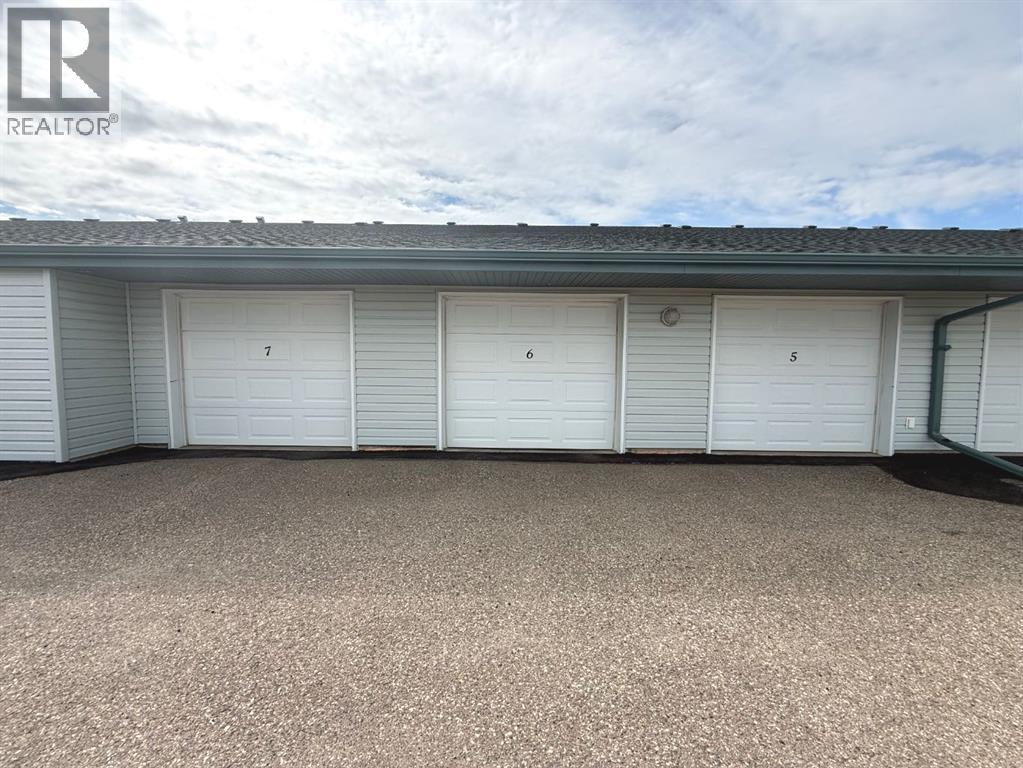 Unit 6, Single Garage