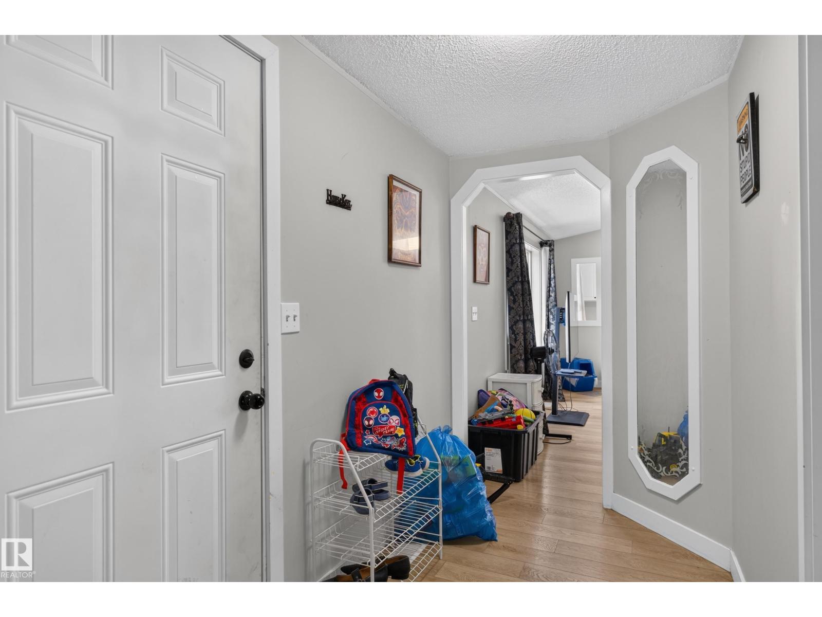 3136 Lakewood CR NW, Westview Village, Edmonton photo 5