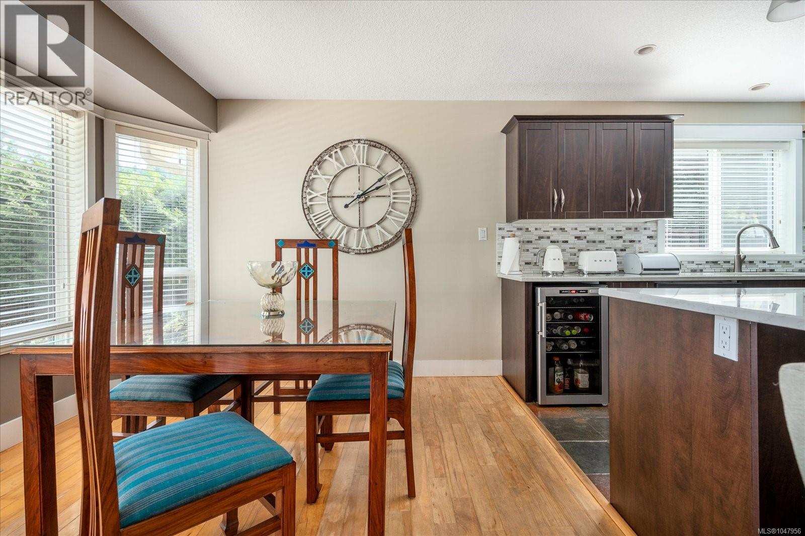 4734 Vista View Cres - Image 10