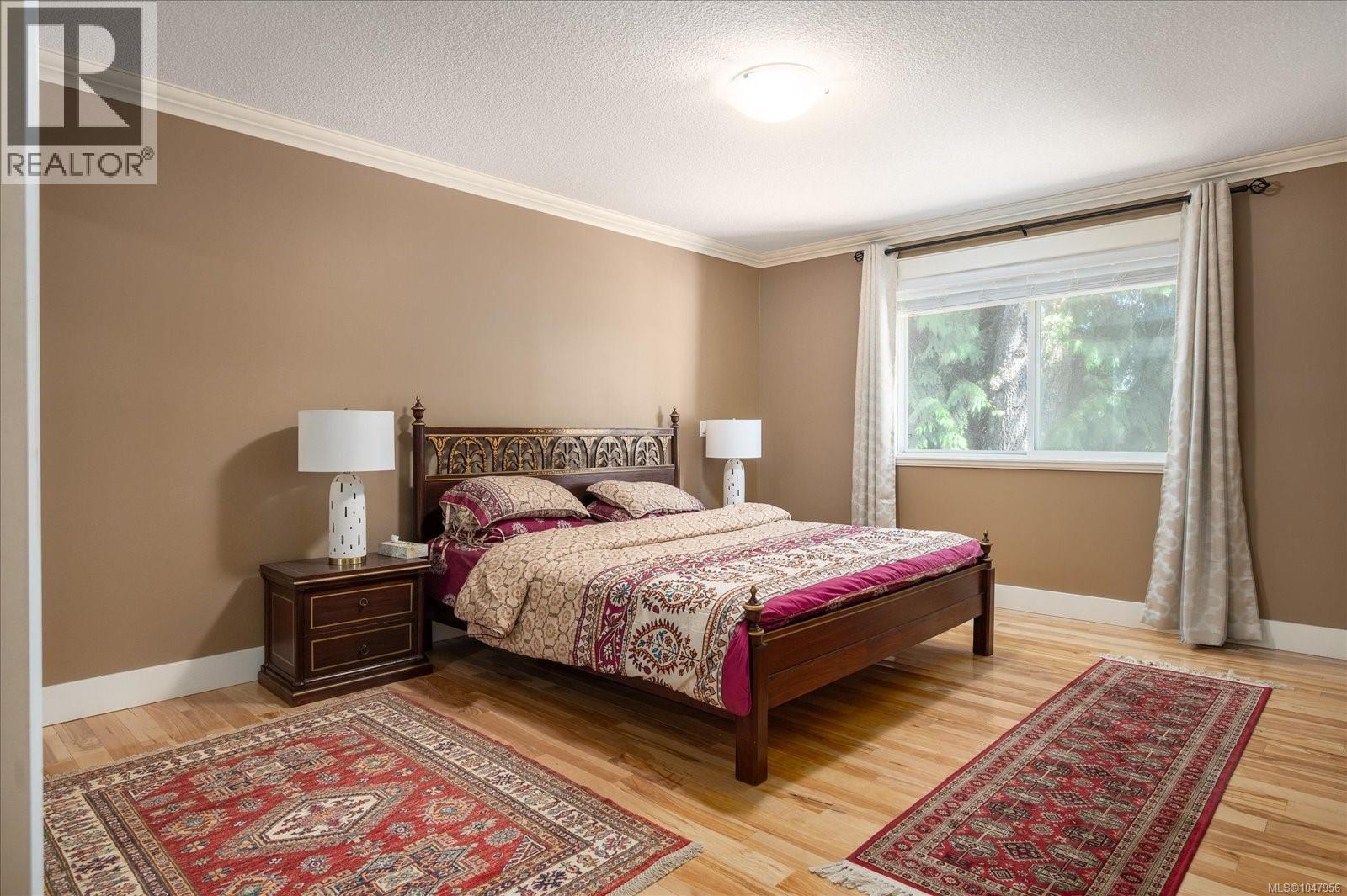 4734 Vista View Cres - 16