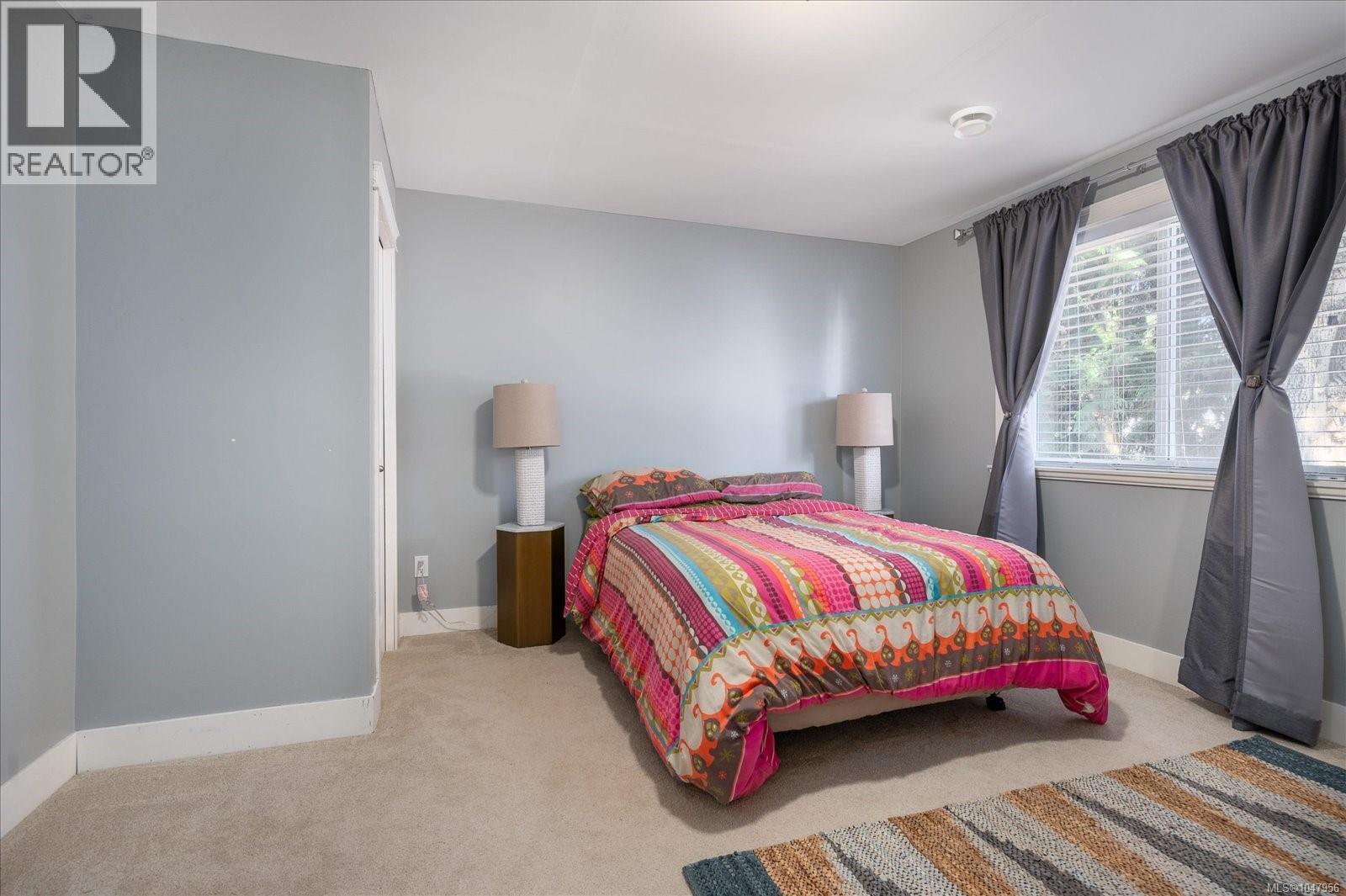 4734 Vista View Cres - 32