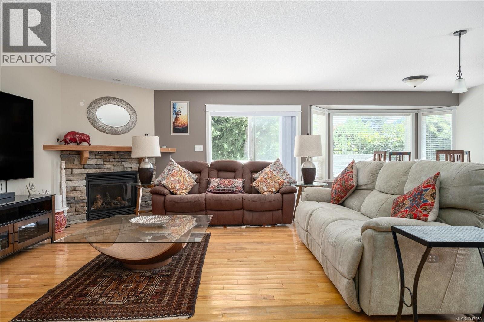 4734 Vista View Cres - Image 5