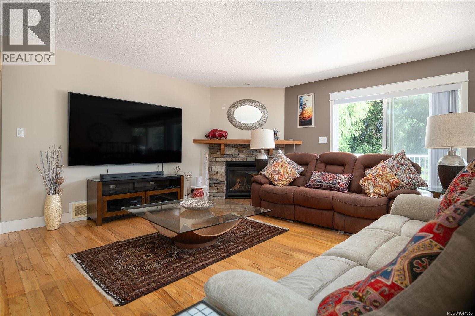 4734 Vista View Cres - Image 6