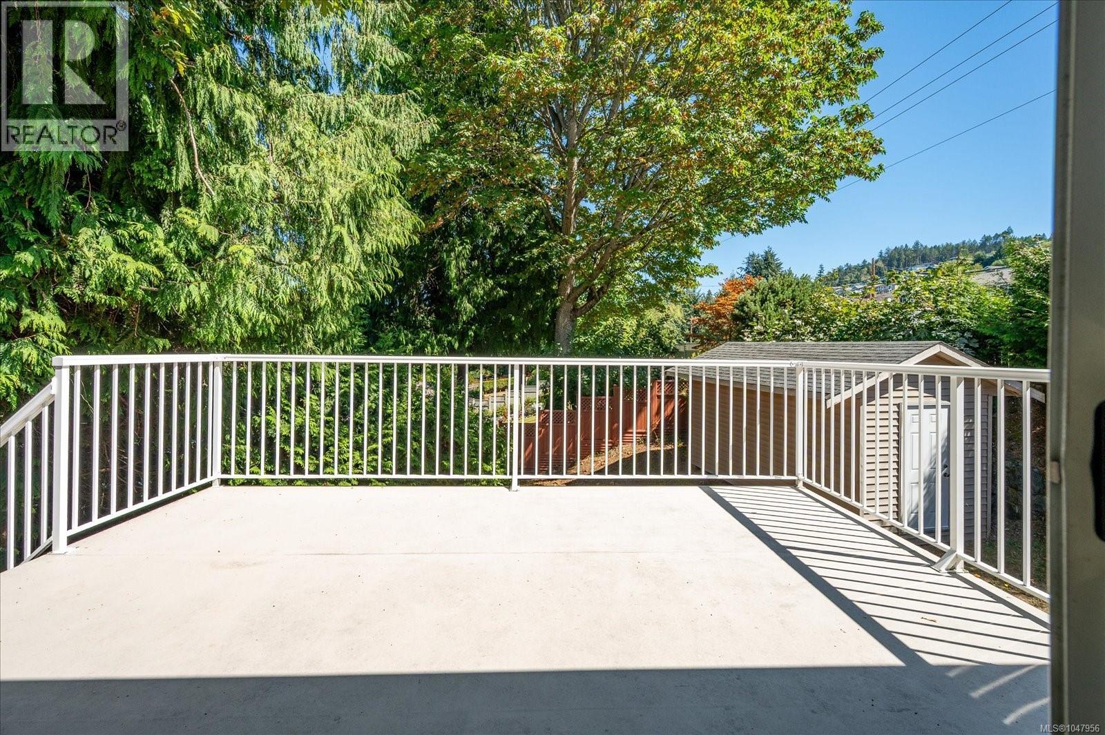 4734 Vista View Cres - Image 8
