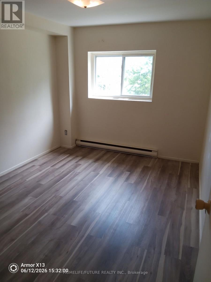 #303 260 Academy Street, Loyalist (Bath), Ontario, K0H1G0, Loyalist (Bath), Ontario — photo 4 of 5