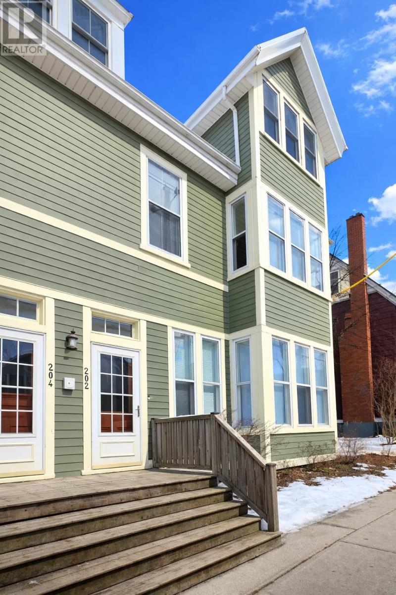#3 2 202 Euston Street - 2