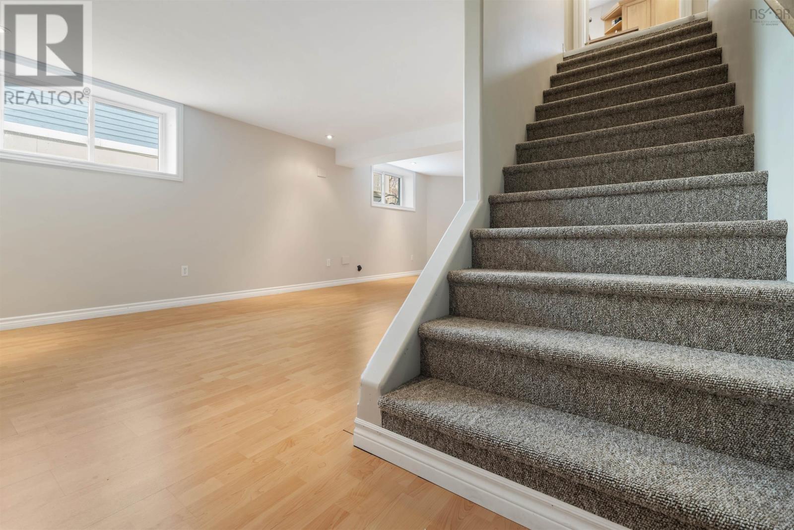 Property 34 of 49 of 25 Terrace Heights Drive