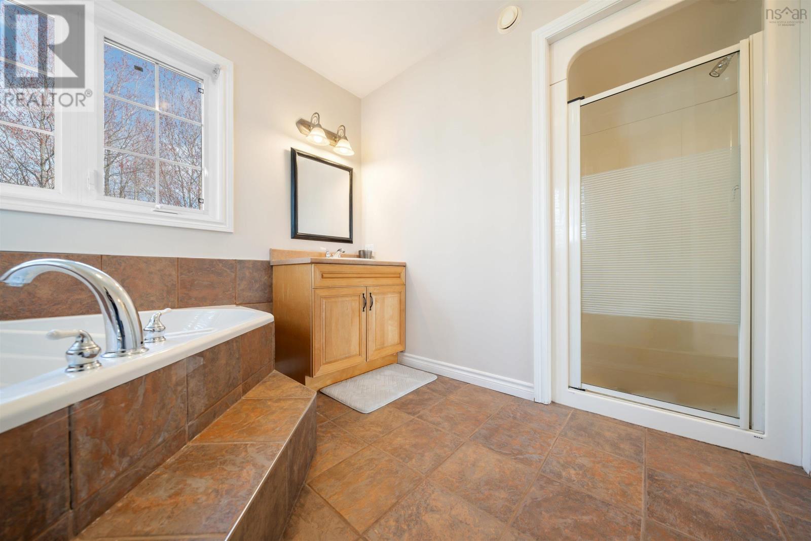 Property 37 of 49 of 25 Terrace Heights Drive