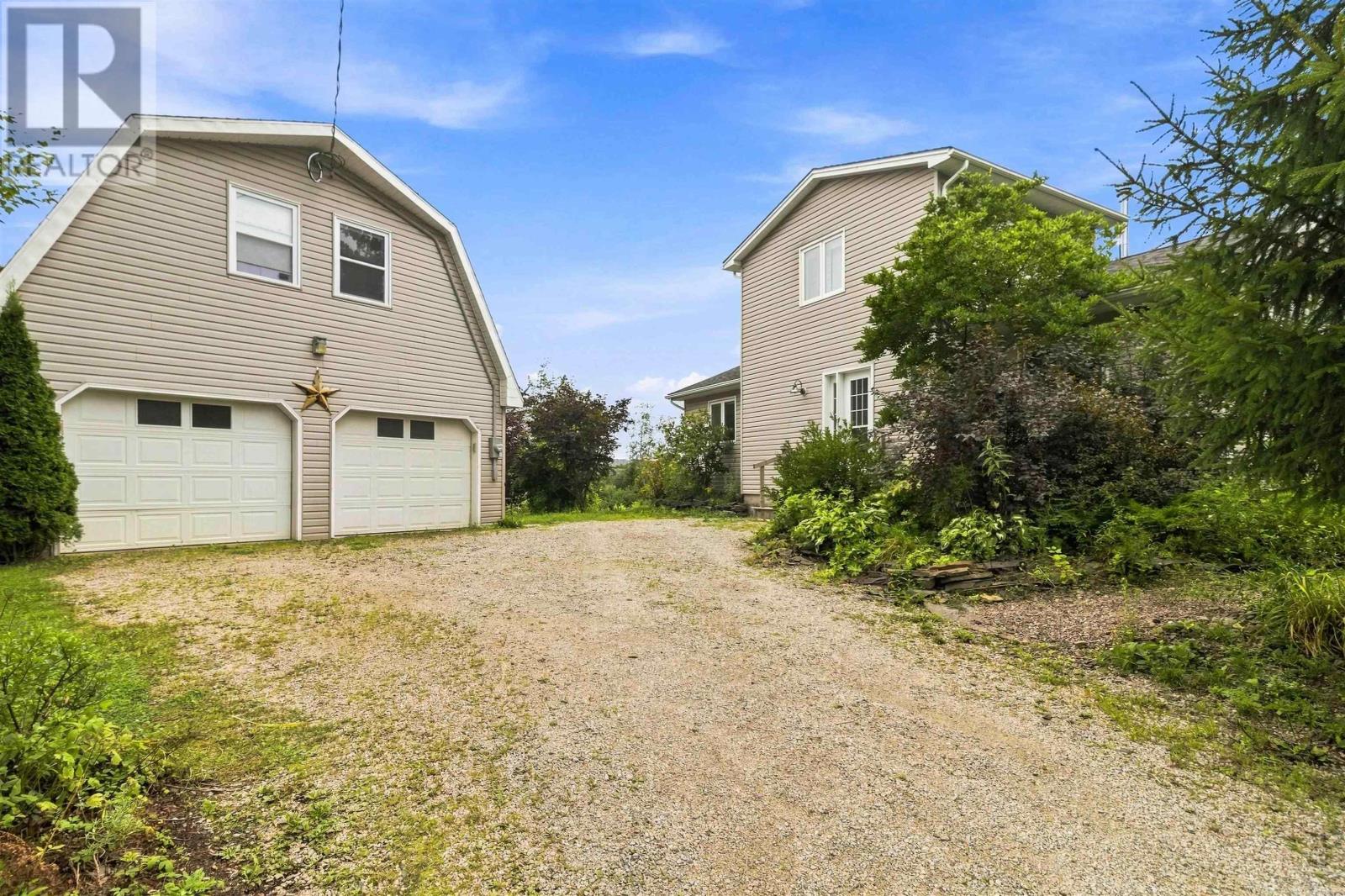 Property 3 of 52 of 182 Stanford Lake Road