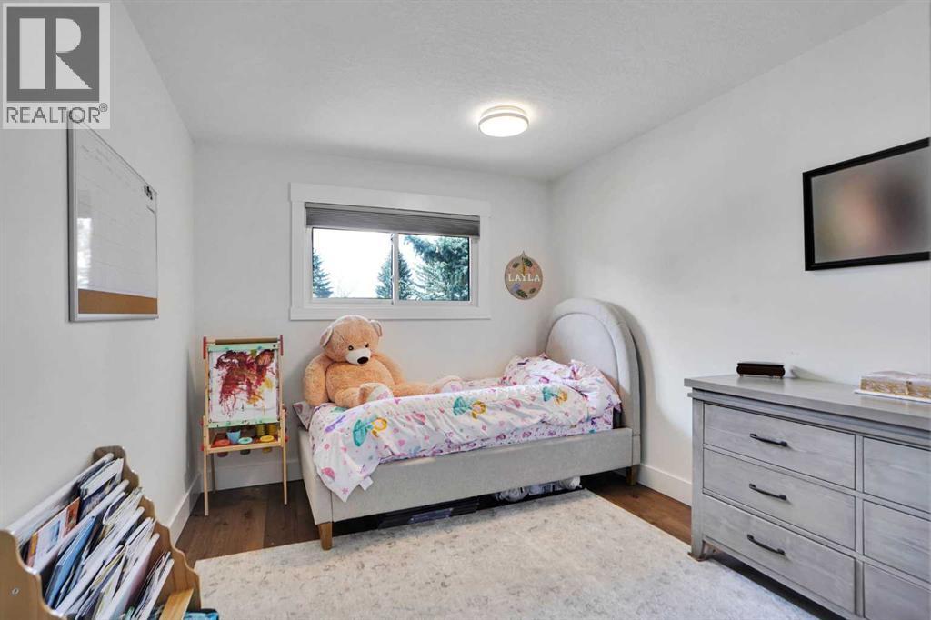 5702 Brenner Crescent NW - 20
