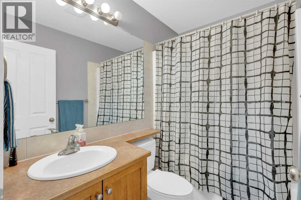 Listing photo – 124 Kendrew Drive, Red Deer