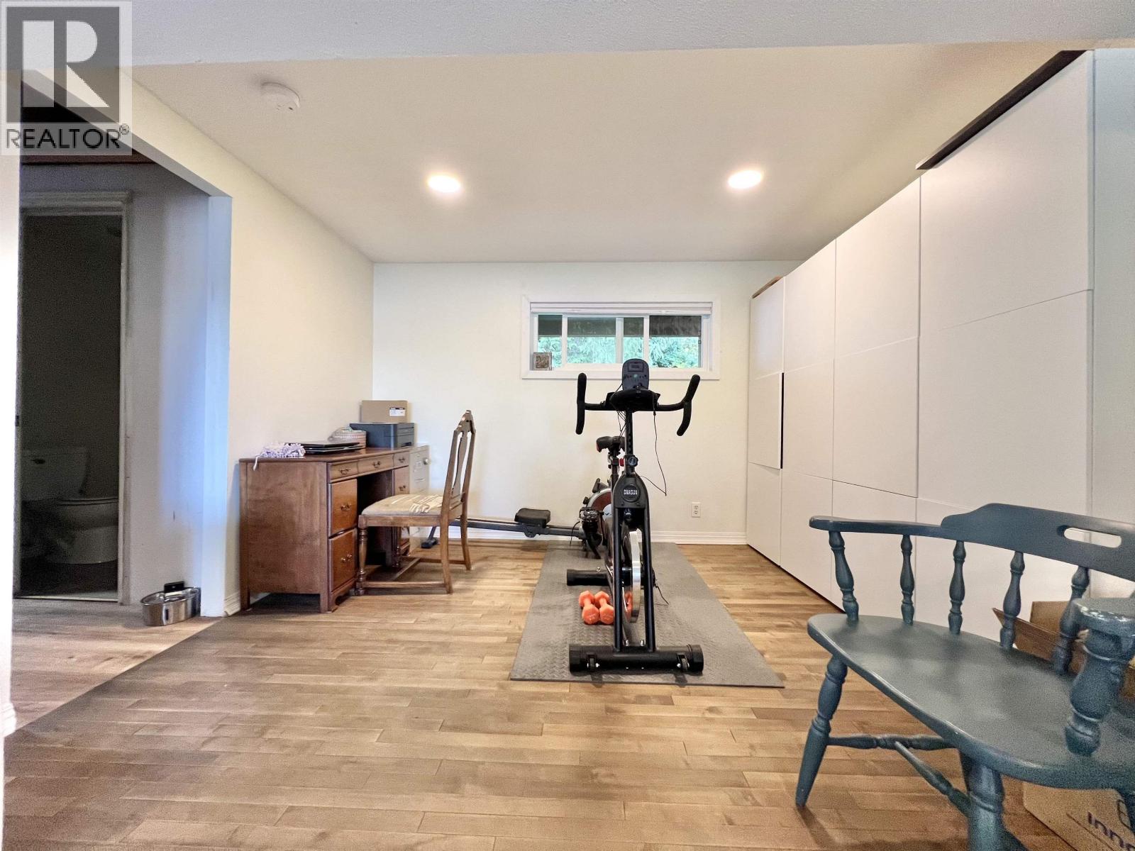 1634 OVERLOOK STREET - 21