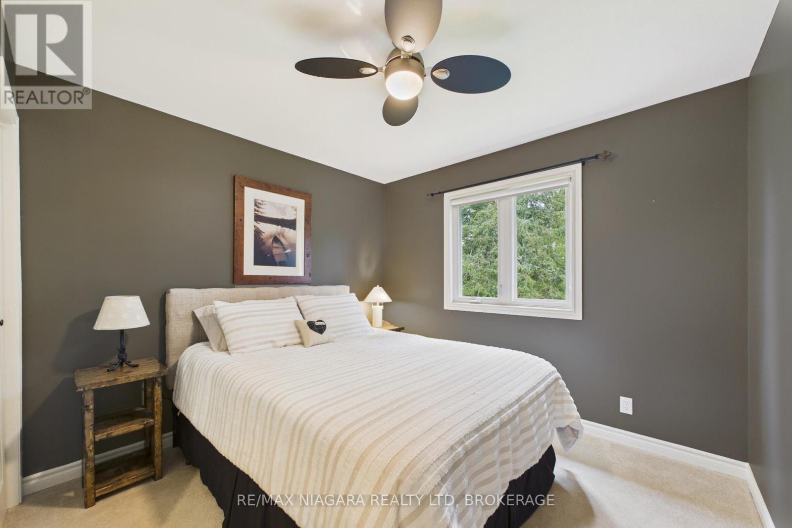 115 PINEWOOD BOULEVARD - Image 23
