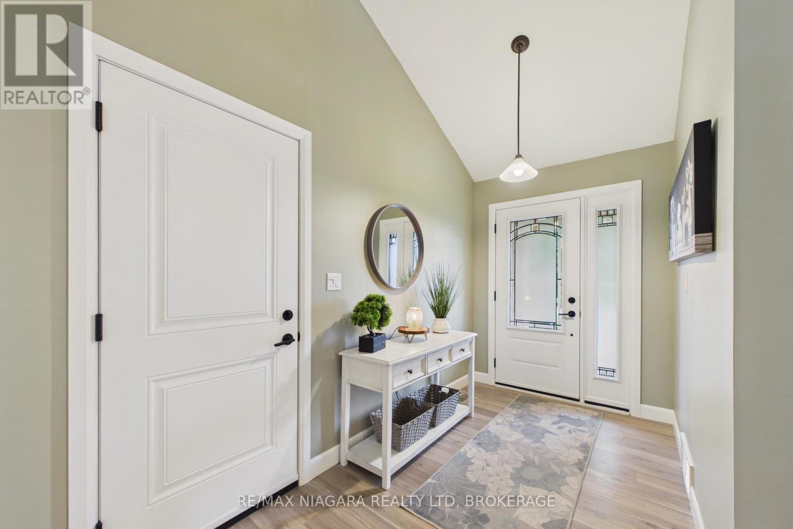 115 PINEWOOD BOULEVARD - Image 5