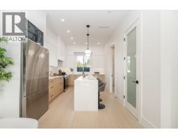 2 7990 Bradley Avenue, Burnaby, BC V5J0K5 Photo 15