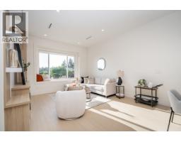 2 7990 Bradley Avenue, Burnaby, BC V5J0K5 Photo 6