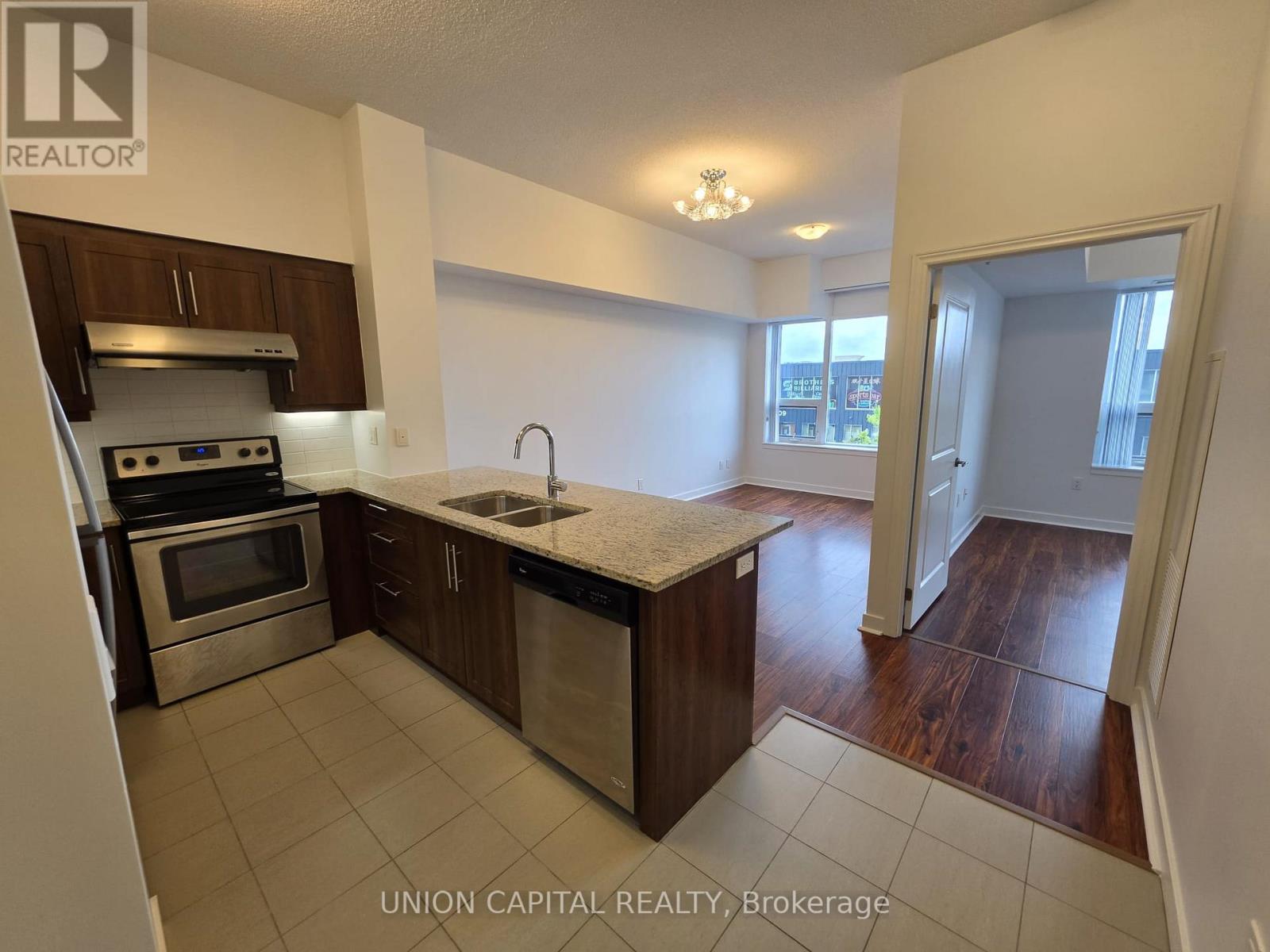 #217 1038 MCNICOLL AVENUE - 14