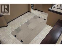 104 And 105, 2201 Box Springs Boulevard Nw, Medicine Hat, AB T1C0C8 Photo 11