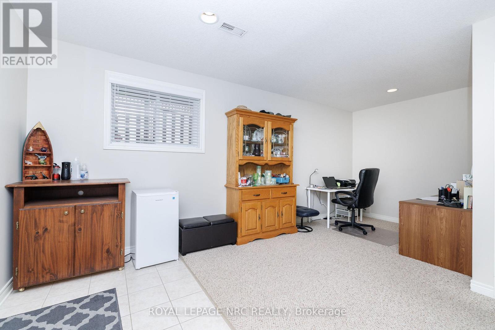 8093 BEAVERTON BOULEVARD - 22