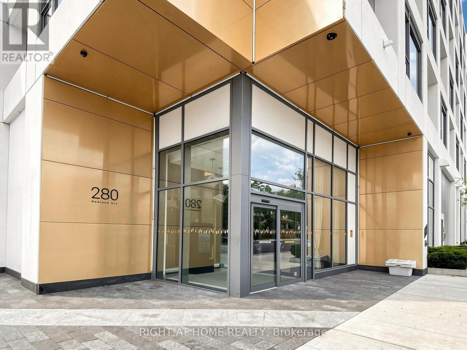 #615 280 HOWLAND AVENUE - 2