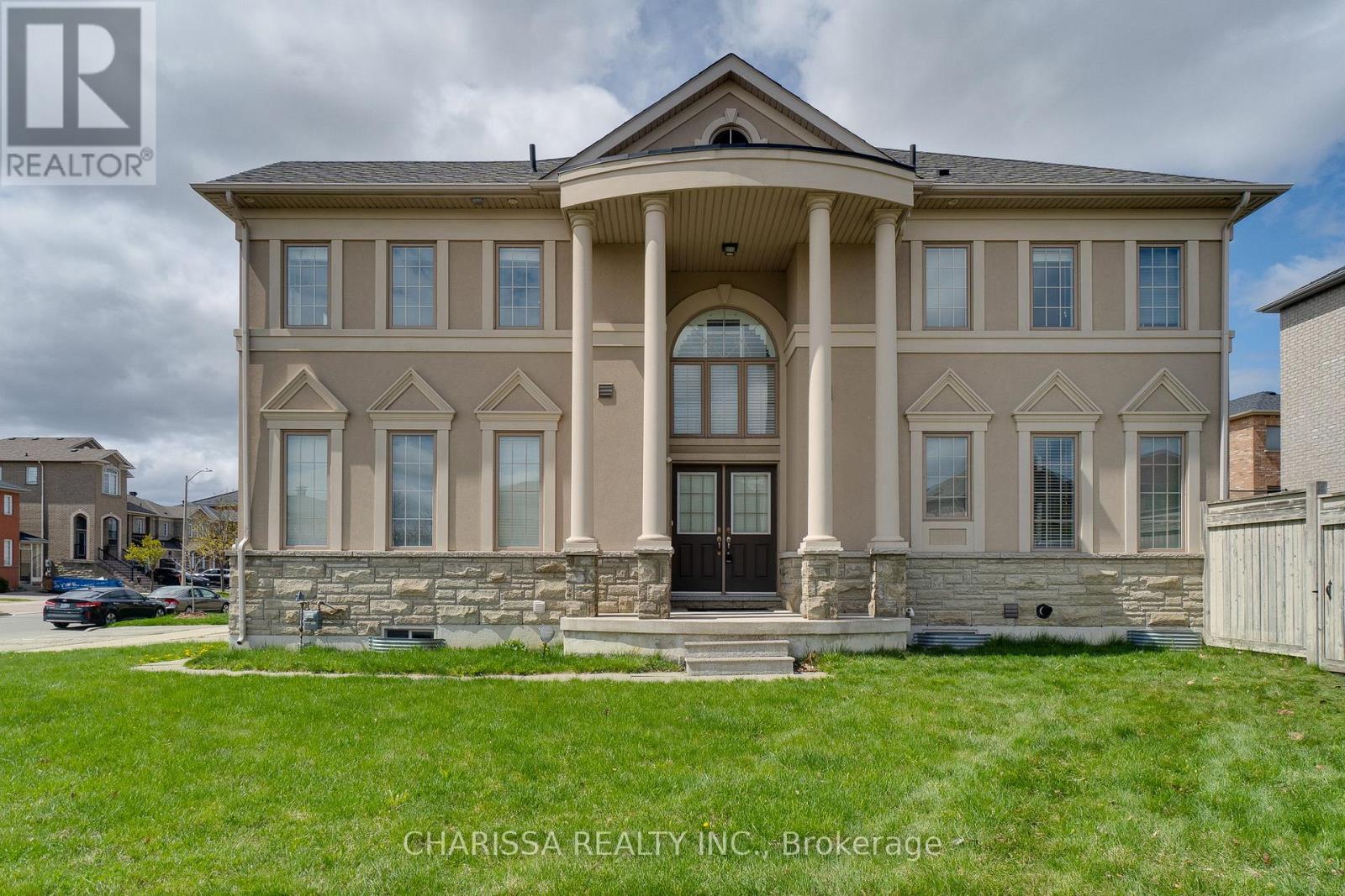 Photo of 2 HAWSTONE Road