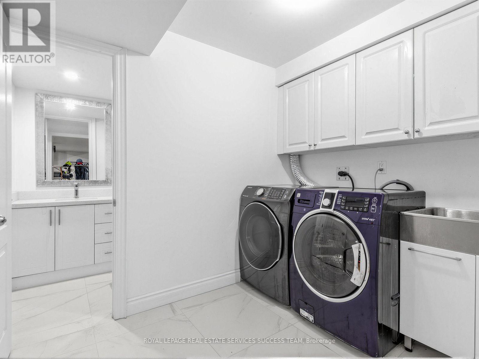 43 HENDON ROAD - Image 32