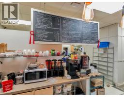 8 3 Street Se, Redcliff, AB T0J2P0 Photo 7