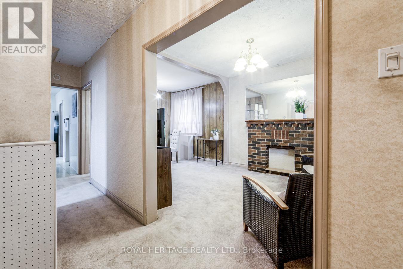 758 JANE STREET - 4