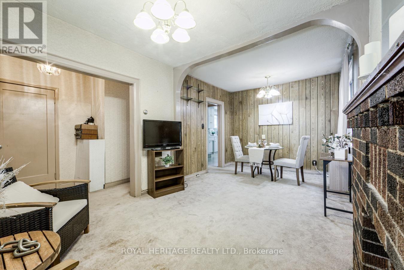 758 JANE STREET - 7
