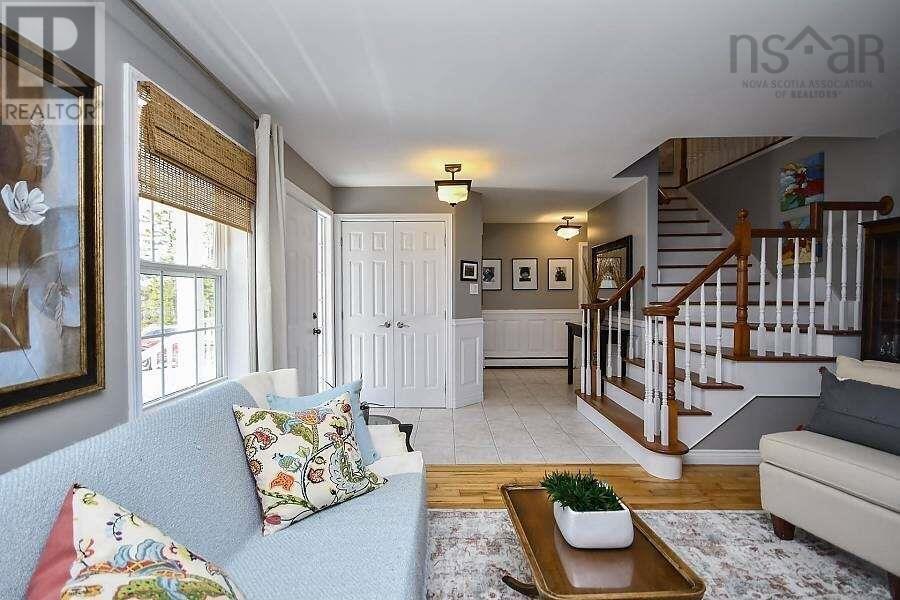66 Virginia Drive - 2