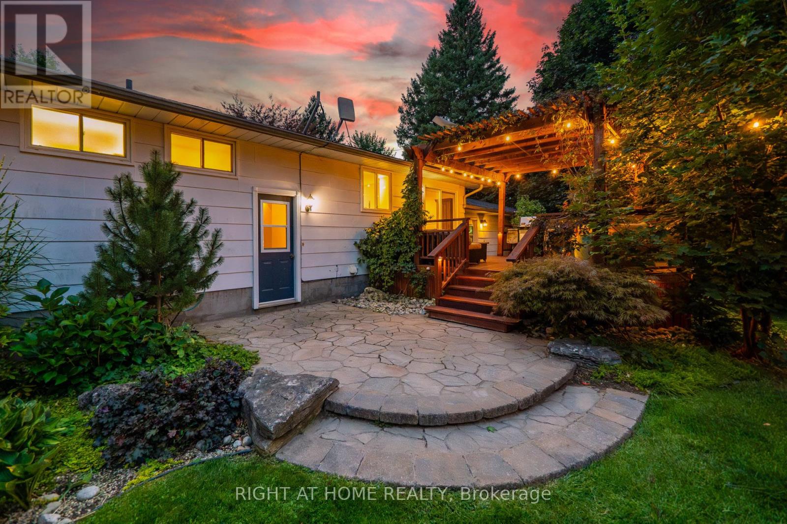 11749 TENTH LINE - Image 31