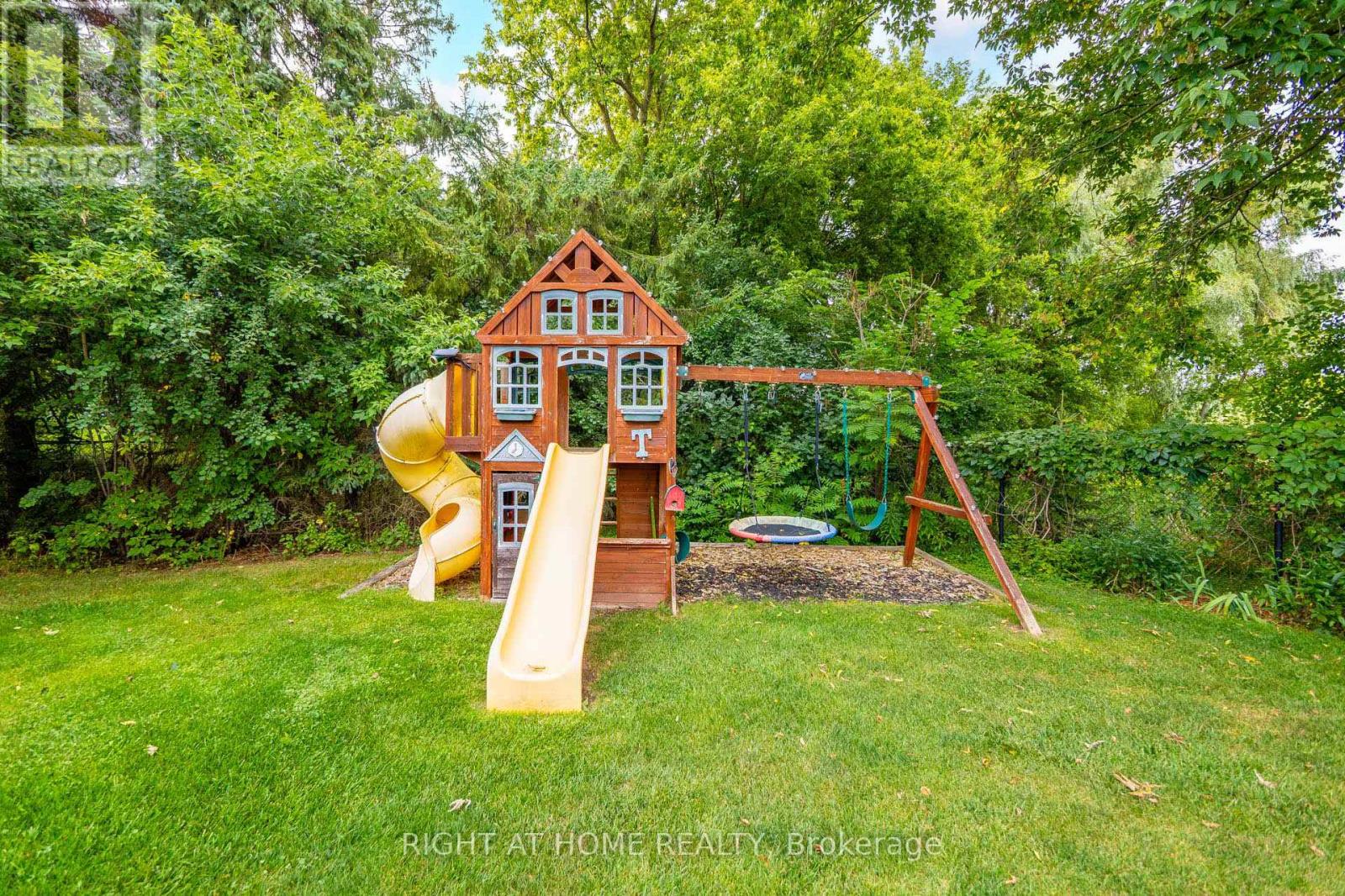 11749 TENTH LINE - Image 43