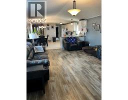 4pc Bathroom - 602 7 Street Se, Redcliff, AB T0J2P2 Photo 9