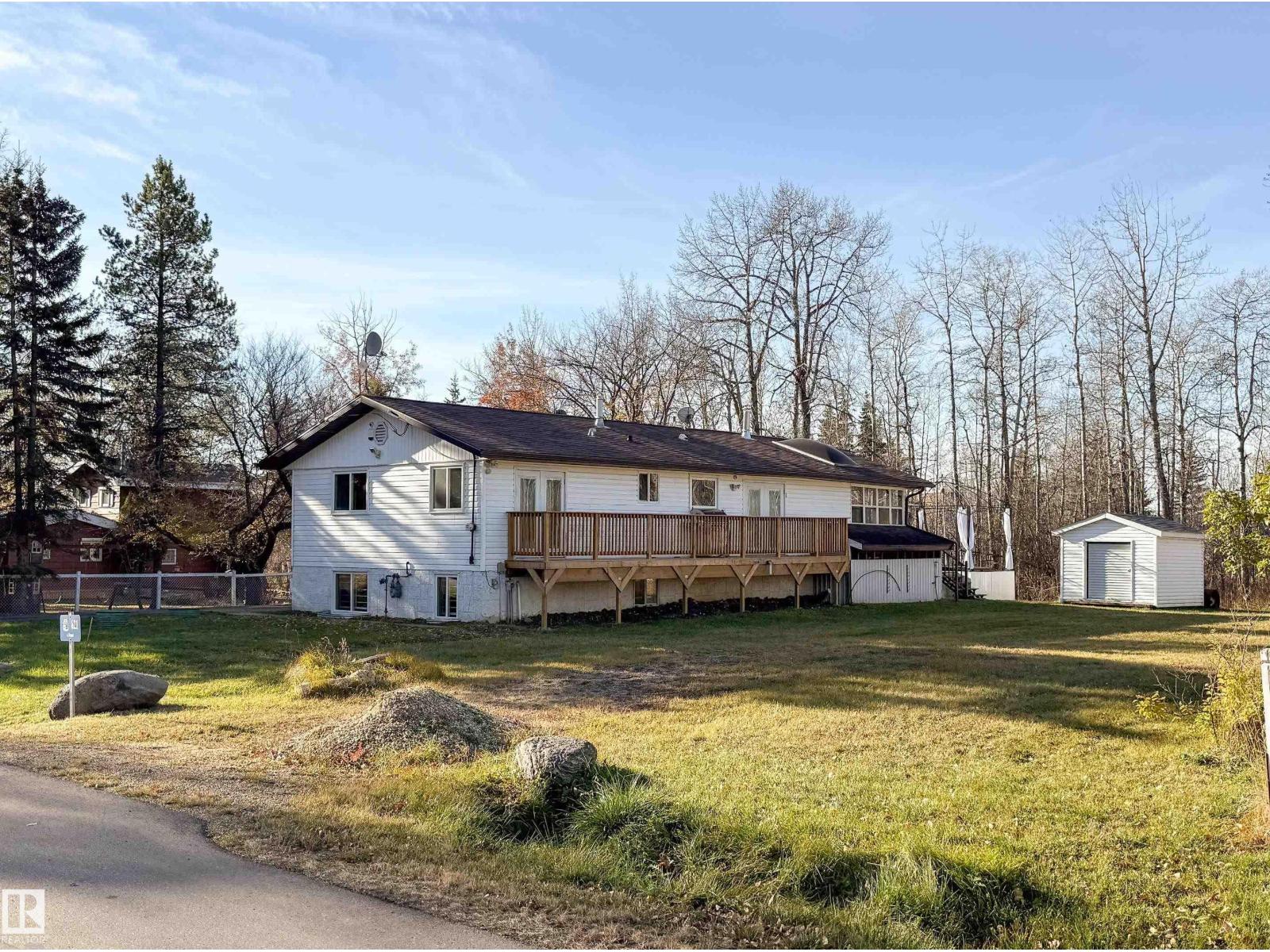 620 & 621 6 ST, Rural Lac Ste. Anne County, Alberta, T0E1A0