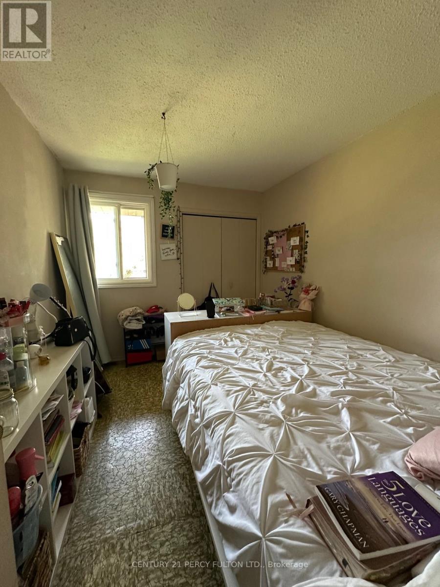 #156 100 BROWNLEIGH AVENUE - Image 24