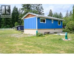 429 Community Rd, Sayward, BC V0P1R0 Photo 20