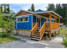 429 Community Rd, Sayward, BC V0P1R0 Photo 16