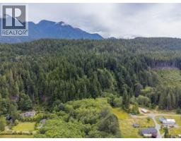 429 Community Rd, Sayward, BC V0P1R0 Photo 37