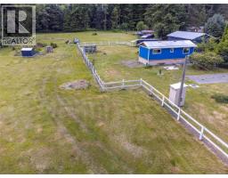 429 Community Rd, Sayward, BC V0P1R0 Photo 44