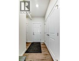 138 Silver Spruce Grove Sw, Calgary, AB T2X5M2 Photo 26