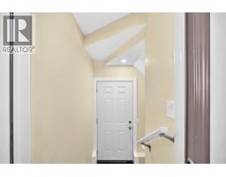 251 Skyview Point Road Ne, Calgary, AB T3N0K7 Photo 35