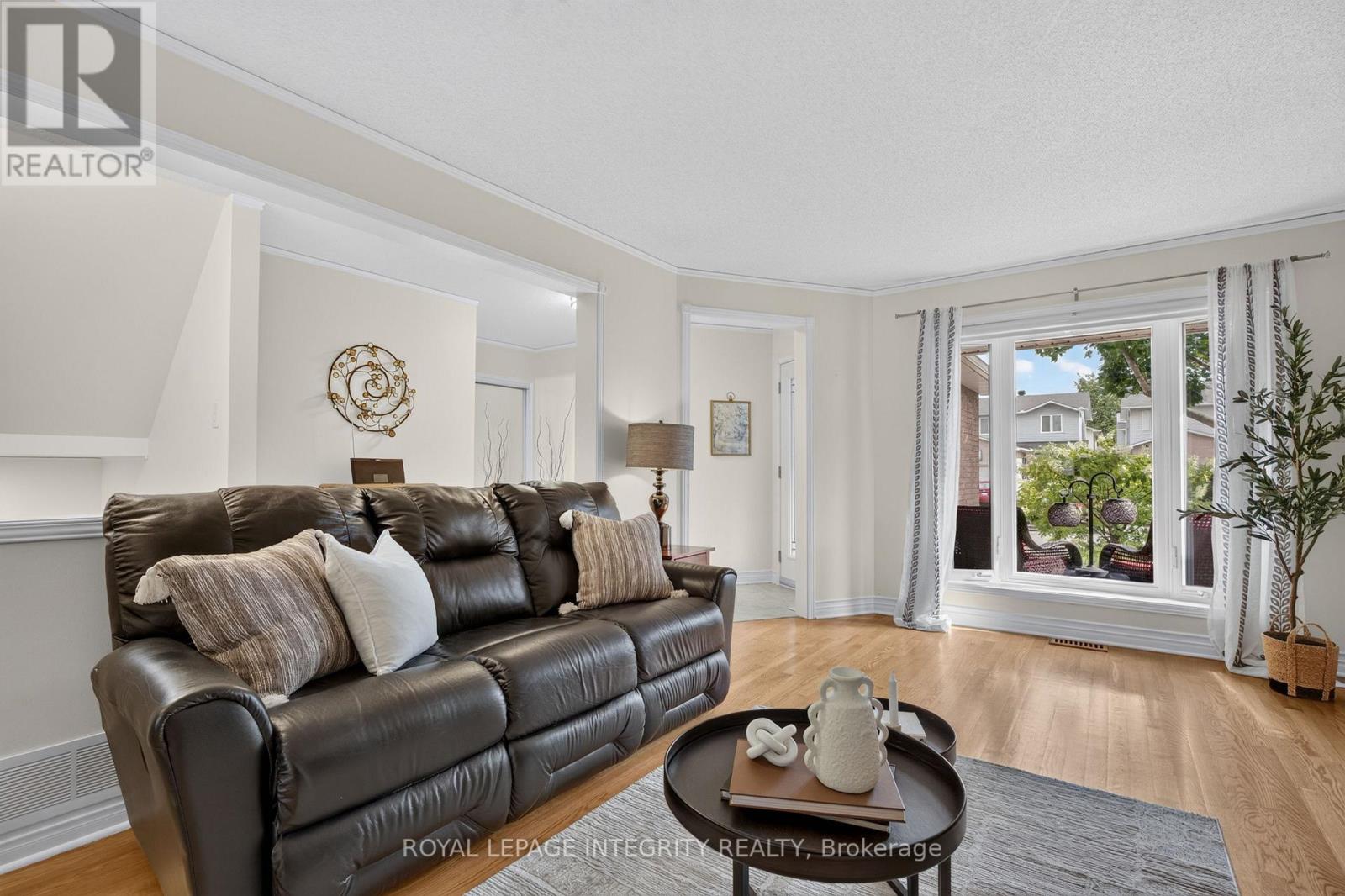 1692 TOULOUSE CRESCENT - Image 7